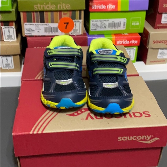 saucony memes